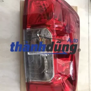 ĐÈN HẬU NISSAN NAVARA 2013-2020