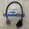 CẢM BIẾN TRỤC KHUỶU MAZDA 323