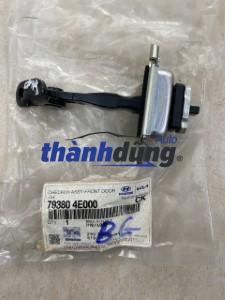 HẠN CHẾ CÁNH CỬA KIA BONGO 2009