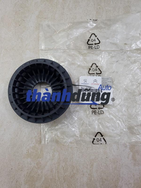 BÁNH BÈO PHUỘC NHÚN TRƯỚC PEUGEOT 301