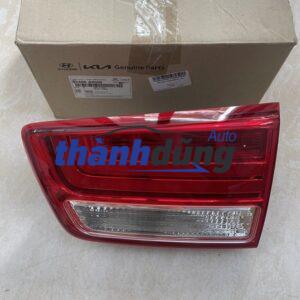 ĐÈN HẬU KIA CARNIVAL 2014