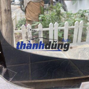 KÍNH CHẮN GIÓ TRƯỚC CHEVROLET TRAX