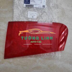 VỎ MẶT ĐÈN HẬU TRONG MERCEDES GLC220