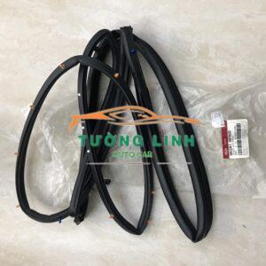 GIOĂNG CÁNH CỬA KIA SPECTRA 2000