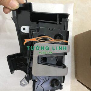 3M5AR21813 | Ổ KHÓA NGẬM CỬA XE FOCUS