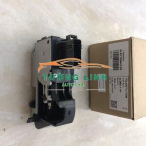 6L8Z7826412A | Ổ NGẬM KHÓA CỬA XE ESCAPE 2001