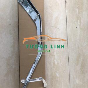 6407A187 | NẸP MẠ CẢN TRƯỚC XE XPANDER