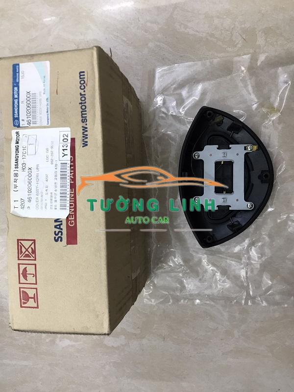 4610206000 | NẮP ĐẬY VÔ LĂNG XE SSANGYONG KORANDO 2002