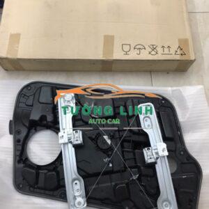 824813S001 | COMPA LÊN KÍNH HYUNDAI SONATA 2012