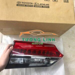 8158102A70 | ĐÈN HẬU TOYOTA ALTIS 2016
