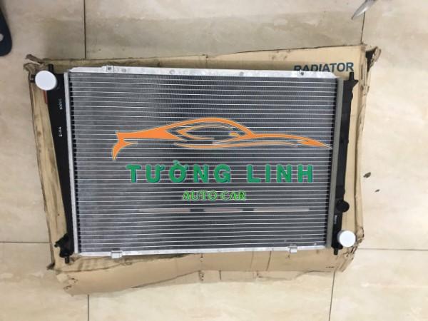 253104A110 | KÉT NƯỚC HYUNDAI STAREX 2001