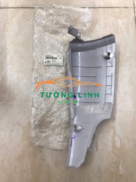 827205H002 | ỐP GÒ MÁ HYUNDAI HD65 1998