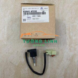 938404F010 | CÔNG TẮC CHÂN CÔN KIA K200 - Ảnh 2