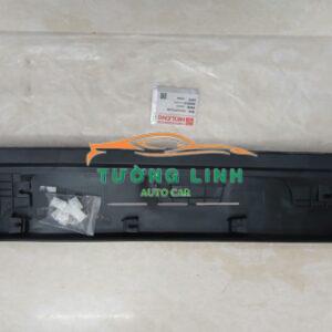 NẸP CỬA SAU PHỤ HONDA CRV 2010 GIÁ RẺ | 75313-SWA-003