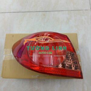 ĐÈN HẬU XE TOYOTA COROLLA 2003 | 8156102170