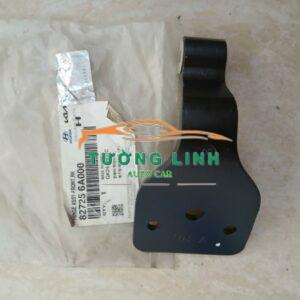 BẢN LÊ CAPO XE XE HYUNDAI H210 | 827256A000
