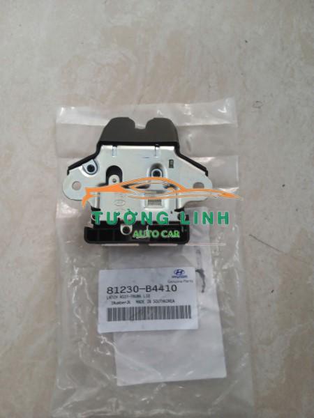 Ổ NGẬM CỬA HẬU HYUNDAI I10 2015 | 81230B4410