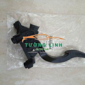 CẢM BIẾN CHÂN GA HYUNDAI STAREX CHÍNH HÃNG | 327004H102