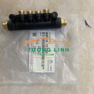 Van chia hơi xe Hyundai Hd210 | 589297C700
