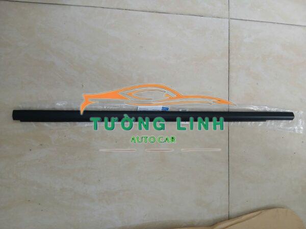 Nẹp chân kính Ford Ranger 2013 | AB3Z2620934C